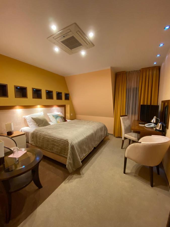 Hotel City Park Barlinek Esterno foto